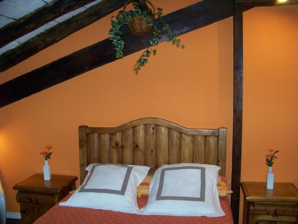 B&B El Jardin De Aes Puente Viesgo Exterior foto